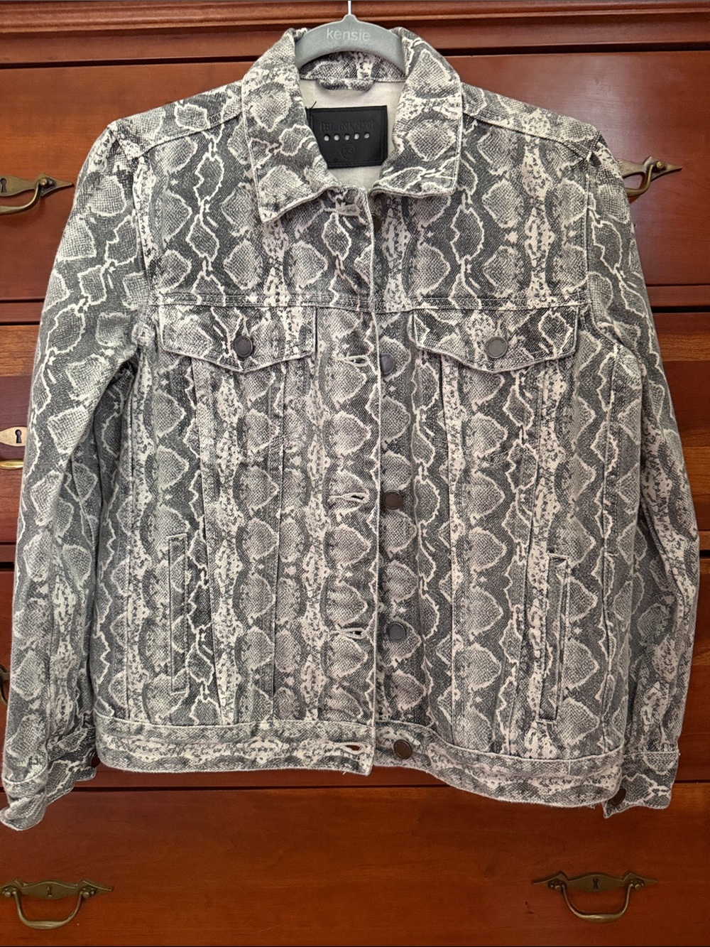 Kensie Gray and White Snake-Print Denim Jacket